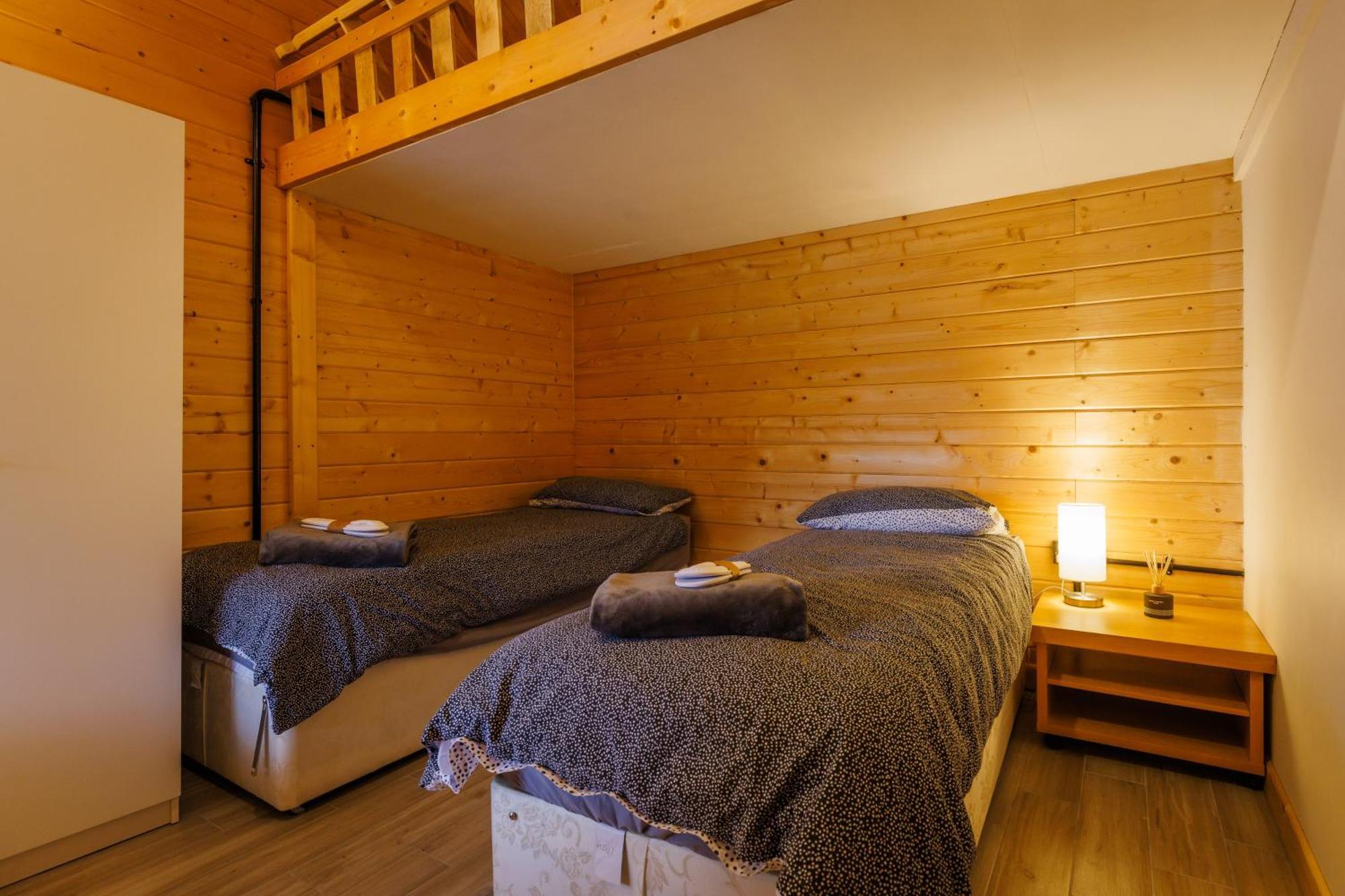 Spacious Cabin Evcharger And Free Parking Near Cambridge Екстер'єр фото