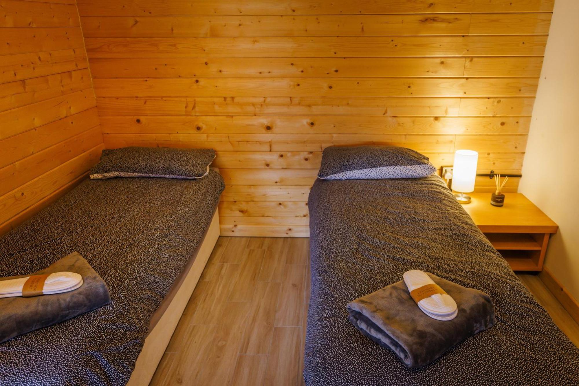 Spacious Cabin Evcharger And Free Parking Near Cambridge Екстер'єр фото