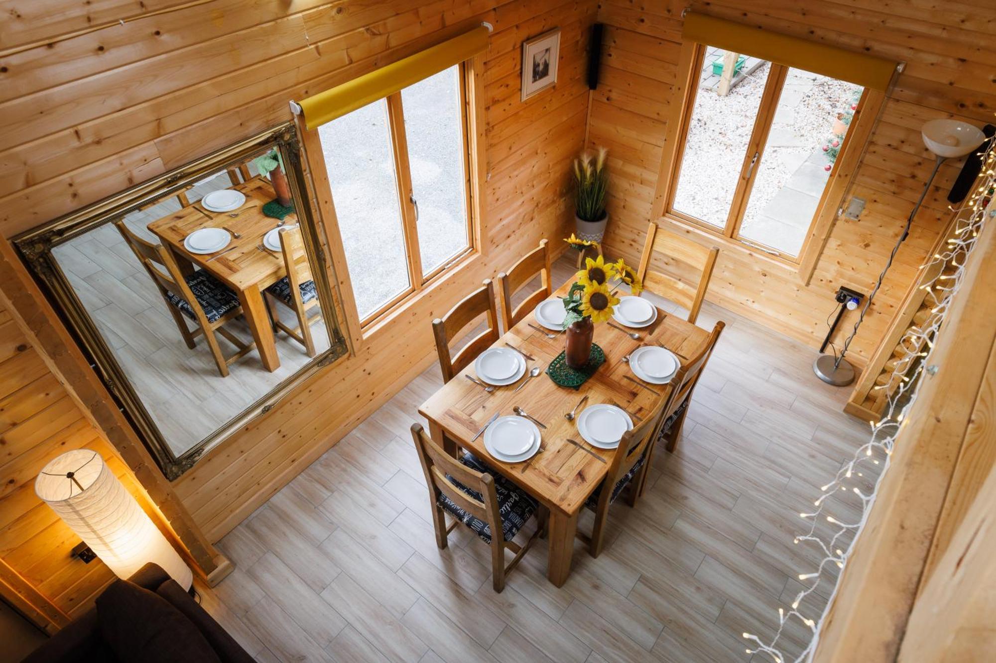 Spacious Cabin Evcharger And Free Parking Near Cambridge Екстер'єр фото